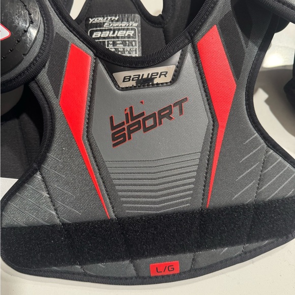 Bauer Lil Sport Youth Pads in Black and Red - Picture 1 of 6